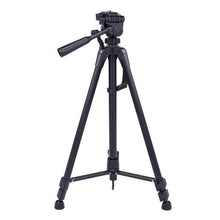 Load image into Gallery viewer, KickAss Projector & 100" Eyelet Screen Cinema Package
