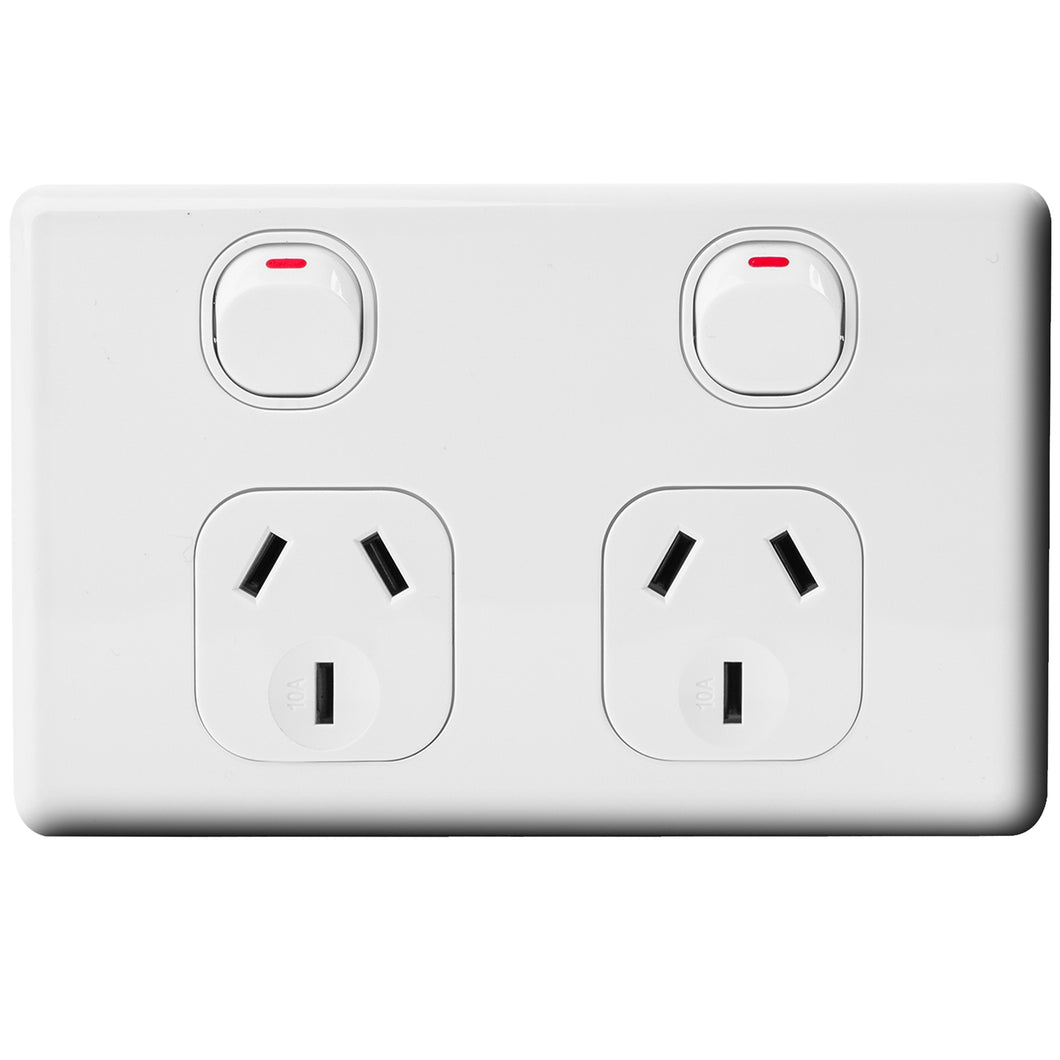 Double Pole Double Power Point – 10A 250V | Caravan-Ready