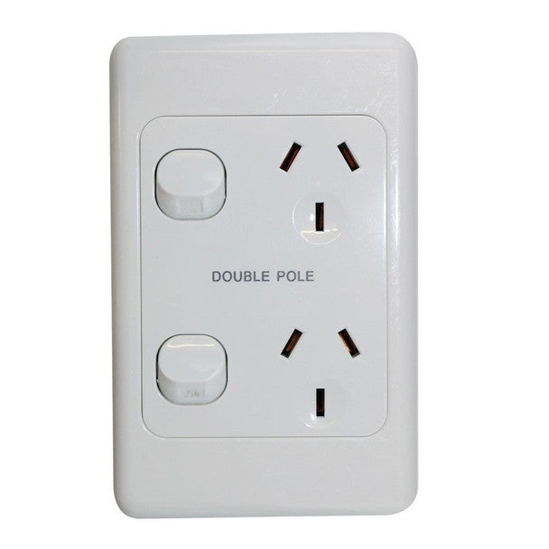 Double Pole Double Power Point- Vertical  | 10A 250V | Caravan-Ready